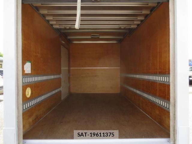 Isuzu ELF TRUCK 2016-06 8524746-9