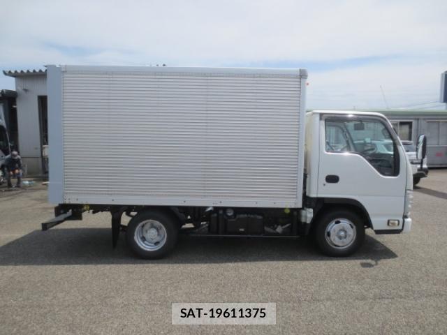 Isuzu ELF TRUCK 2016-06 8524746-7
