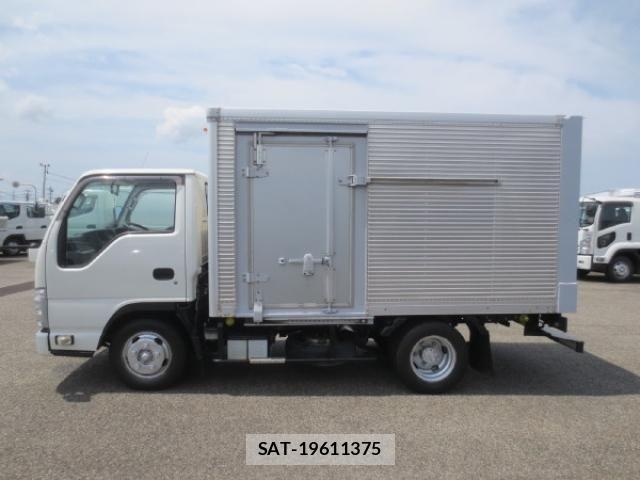 Isuzu ELF TRUCK 2016-06 8524746-8