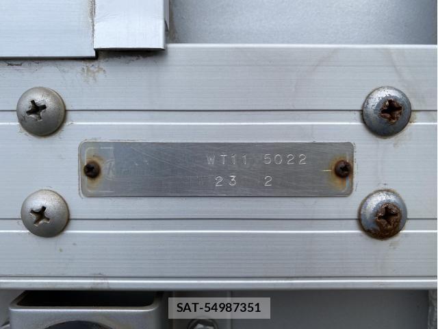 Isuzu ELF TRUCK 2011-02 8524715-15