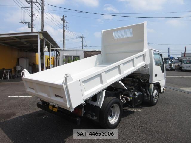 Isuzu ELF TRUCK 2013-08 8524705-9