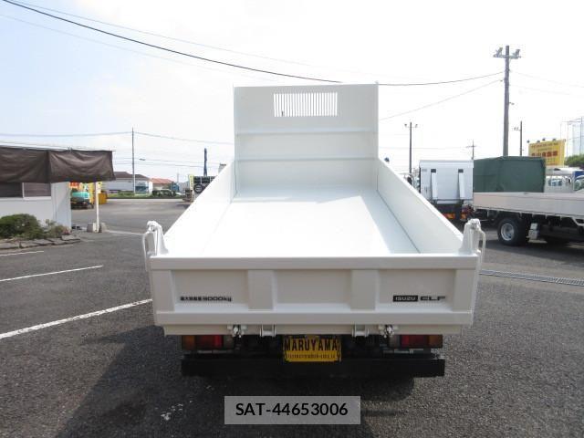 Isuzu ELF TRUCK 2013-08 8524705-16