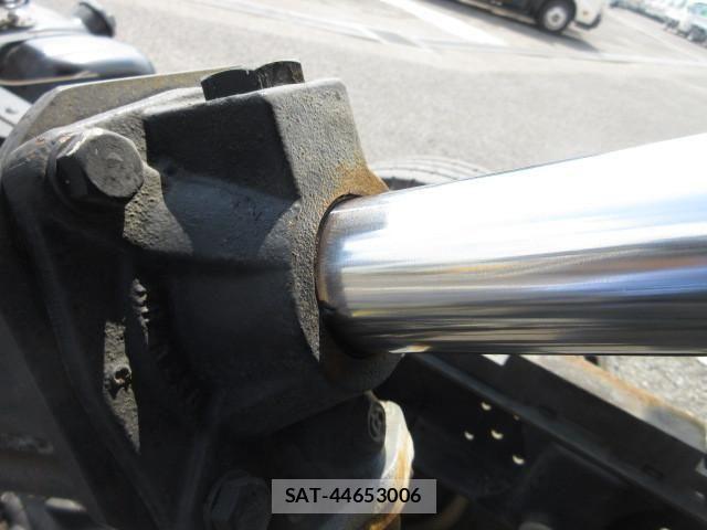Isuzu ELF TRUCK 2013-08 8524705-22