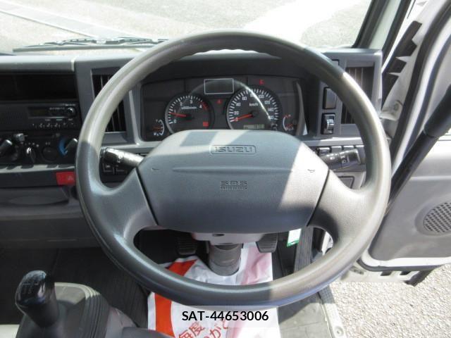 Isuzu ELF TRUCK 2013-08 8524705-27