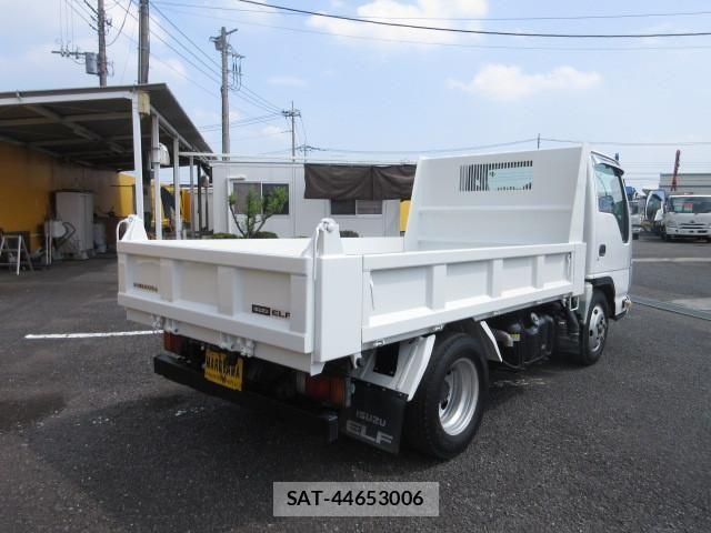 Isuzu ELF TRUCK 2013-08 8524705-3