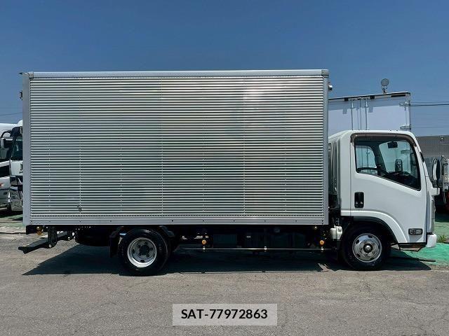 Isuzu ELF TRUCK 2019-05 8524732-4