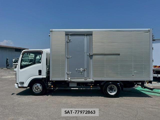 Isuzu ELF TRUCK 2019-05 8524732-8