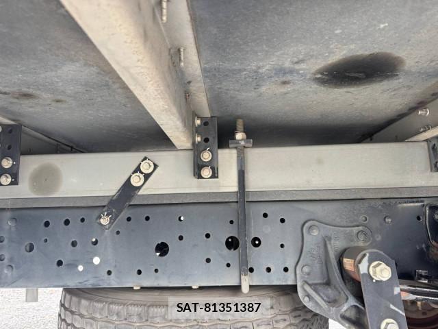 Isuzu ELF TRUCK 2019-01 8524716-23