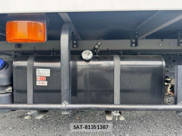 Isuzu ELF TRUCK 2019-01 8524716-26