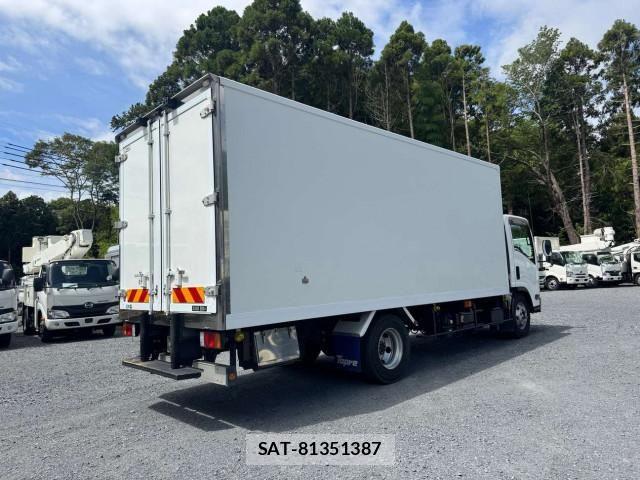 Isuzu ELF TRUCK 2019-01 8524716-3