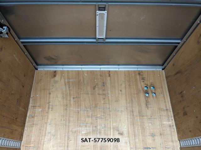 Isuzu ELF TRUCK 2019-08 8524663-16