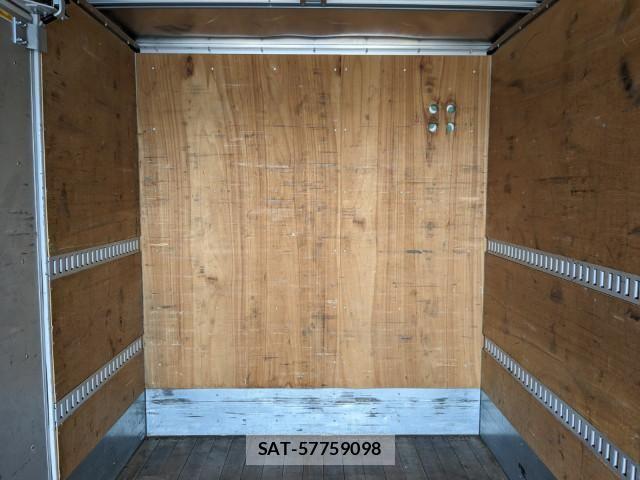 Isuzu ELF TRUCK 2019-08 8524663-17