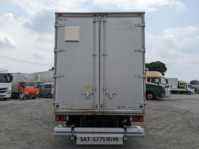 Isuzu ELF TRUCK 2019-08 8524663-4
