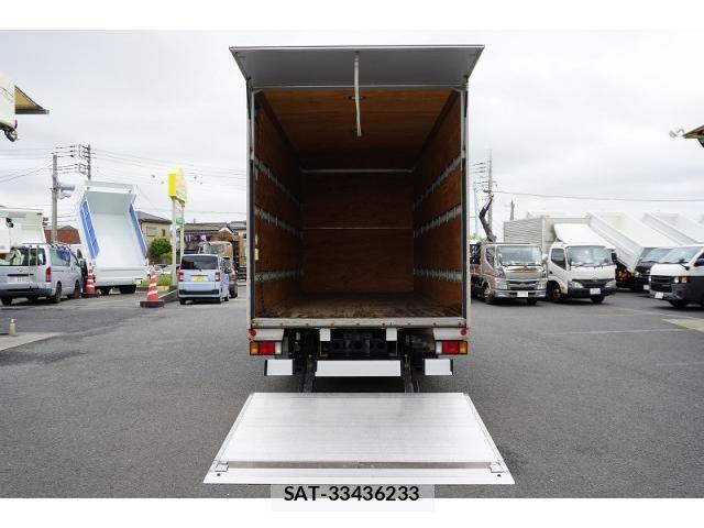 Isuzu ELF TRUCK 2023-04 8524654-18