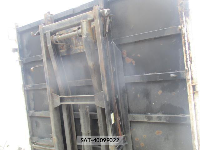 Isuzu ELF TRUCK 2015-11 8524661-14