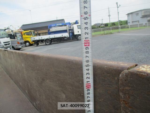 Isuzu ELF TRUCK 2015-11 8524661-23