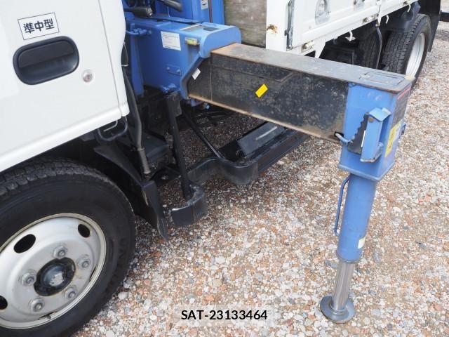 Isuzu ELF TRUCK 2018-07 8524683-13