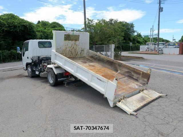Isuzu ELF TRUCK 2023-02 8524650-1
