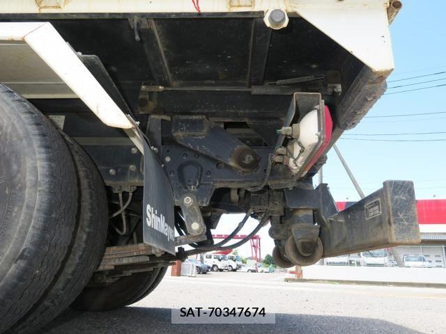 Isuzu ELF TRUCK 2023-02 8524650-23