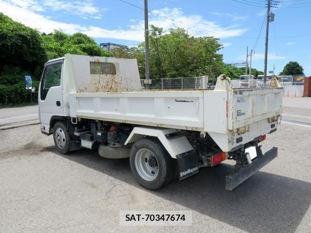 Isuzu ELF TRUCK 2023-02 8524650-4