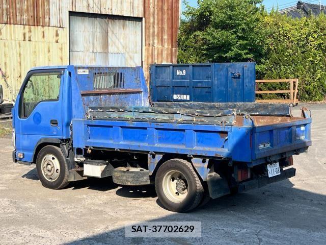 Isuzu ELF TRUCK 2015-01 8524737-9