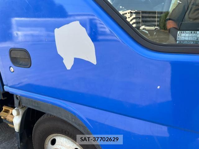 Isuzu ELF TRUCK 2015-01 8524737-18