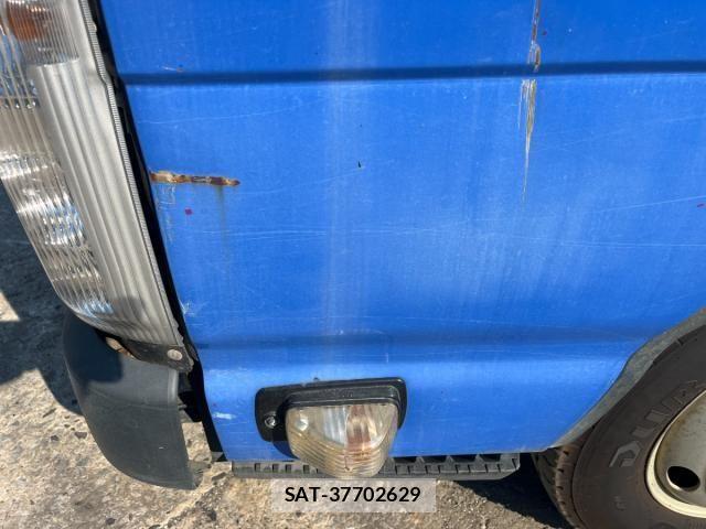 Isuzu ELF TRUCK 2015-01 8524737-25