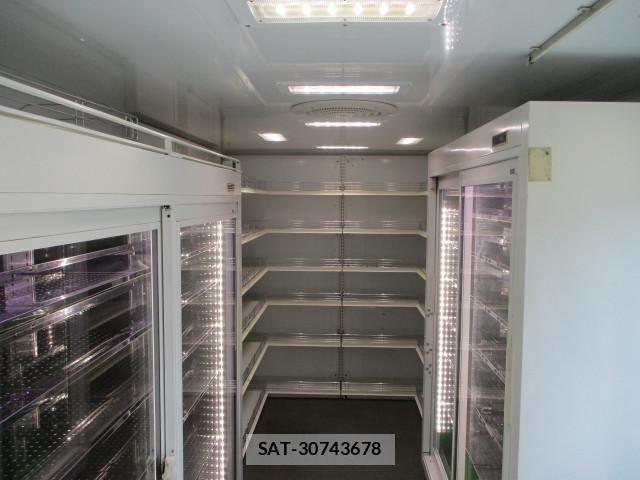 Isuzu ELF TRUCK 2016-05 8524723-13