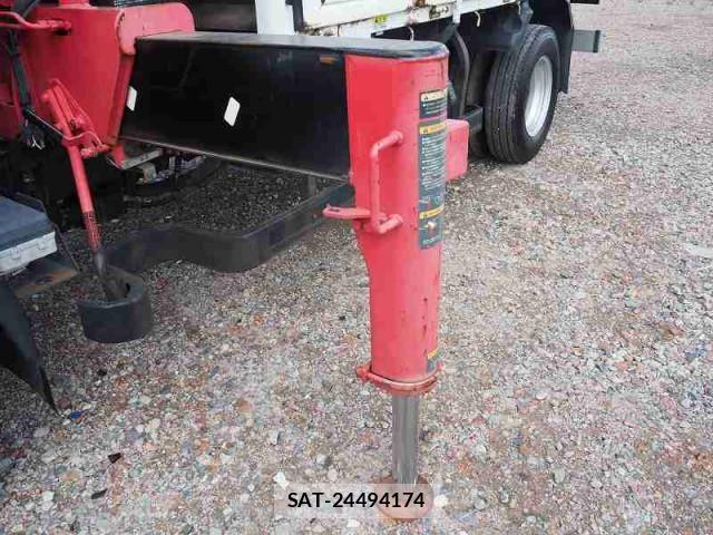 Isuzu ELF TRUCK 2012-03 8524704-12