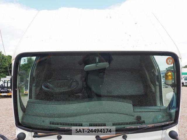 Isuzu ELF TRUCK 2012-03 8524704-18