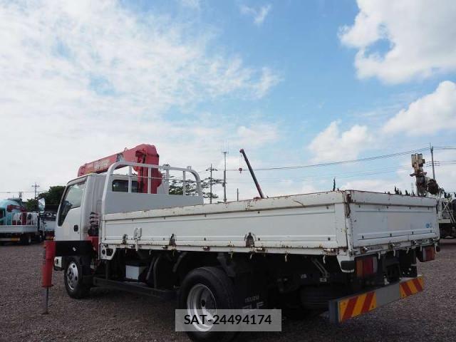 Isuzu ELF TRUCK 2012-03 8524704-2