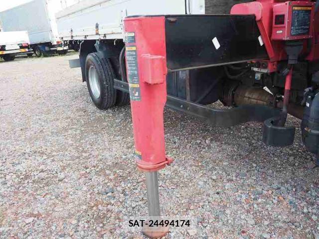 Isuzu ELF TRUCK 2012-03 8524704-8