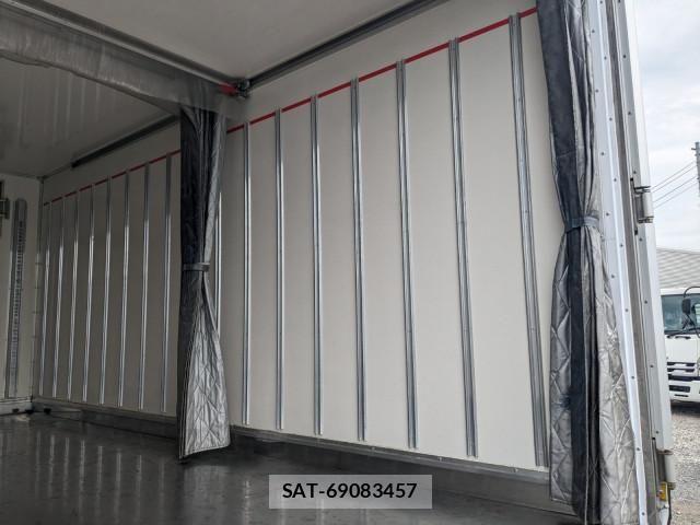 Isuzu ELF TRUCK 2021-04 8524744-16