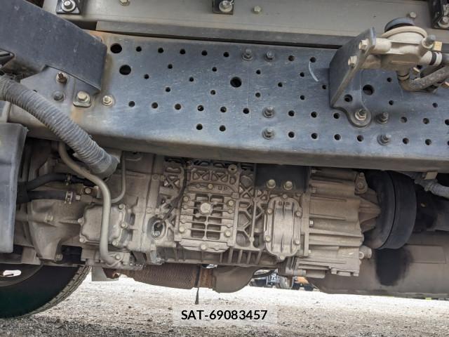 Isuzu ELF TRUCK 2021-04 8524744-27