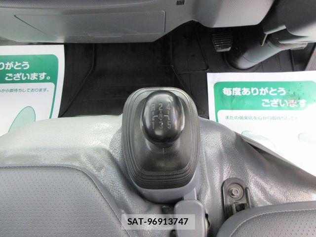 Isuzu ELF TRUCK 2019-03 8524710-15