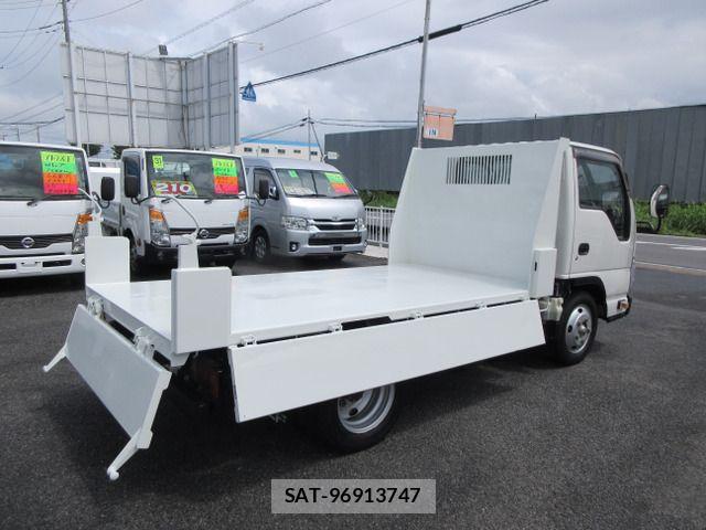 Isuzu ELF TRUCK 2019-03 8524710-18