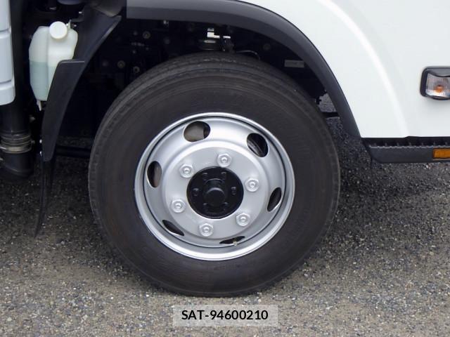 Isuzu ELF TRUCK 2023-05 8524656-17