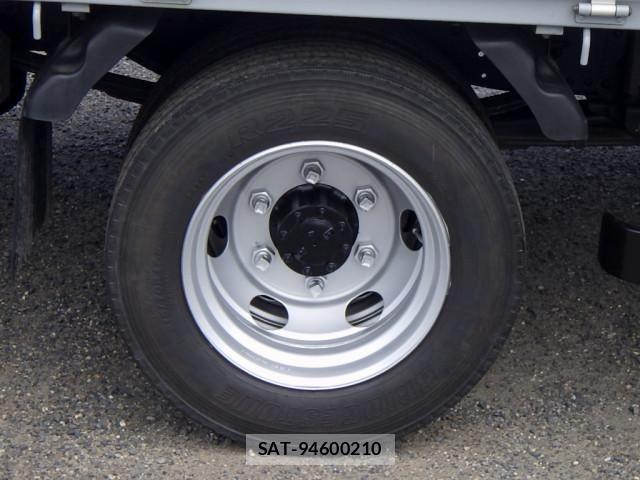 Isuzu ELF TRUCK 2023-05 8524656-18