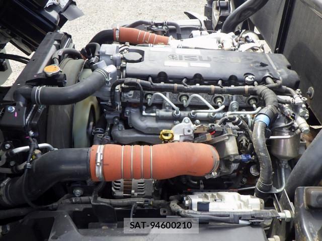 Isuzu ELF TRUCK 2023-05 8524656-23