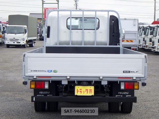 Isuzu ELF TRUCK 2023-05 8524656-5
