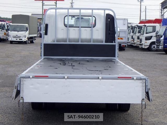 Isuzu ELF TRUCK 2023-05 8524656-7