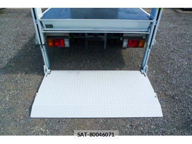 Isuzu ELF TRUCK 2016-07 8524734-10