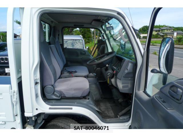 Isuzu ELF TRUCK 2016-07 8524734-21
