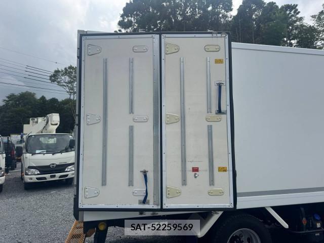 Isuzu ELF TRUCK 2021-06 8524748-14