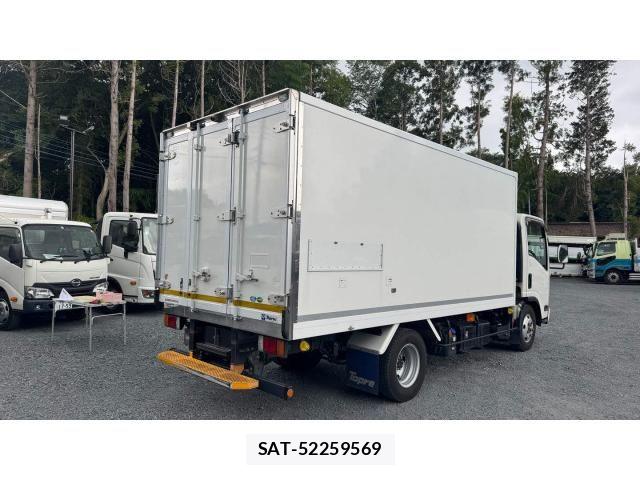 Isuzu ELF TRUCK 2021-06 8524748-3