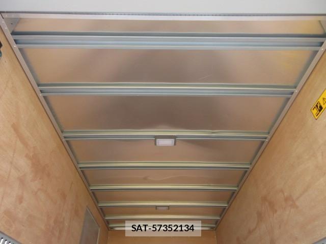 Isuzu ELF TRUCK 2023-08 8524637-13