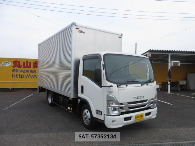 Isuzu ELF TRUCK 2023-08 8524637-1