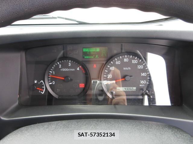 Isuzu ELF TRUCK 2023-08 8524637-24