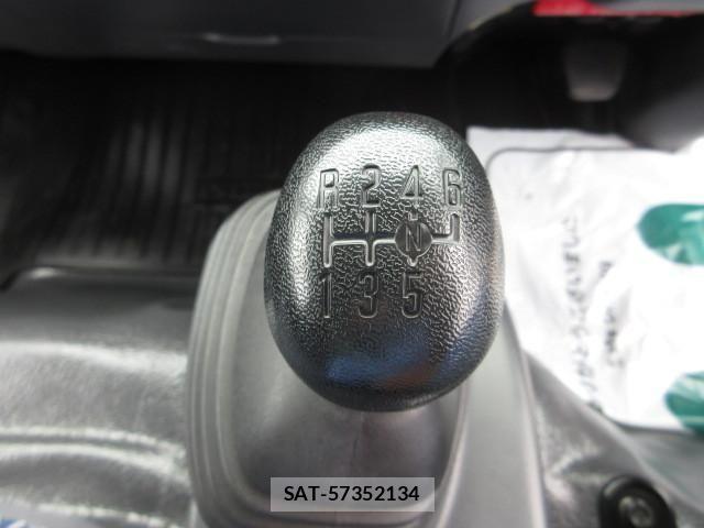 Isuzu ELF TRUCK 2023-08 8524637-25