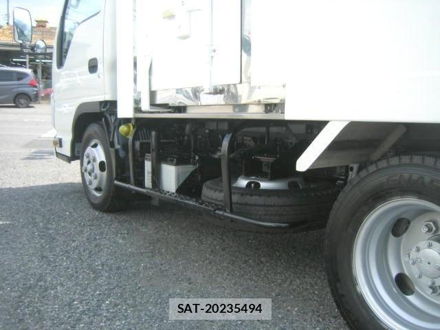 Isuzu ELF TRUCK 2018-07 8524717-14